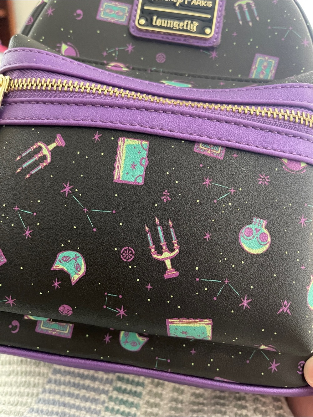 Disney Loungefly Backpack - Picture 7 of 9